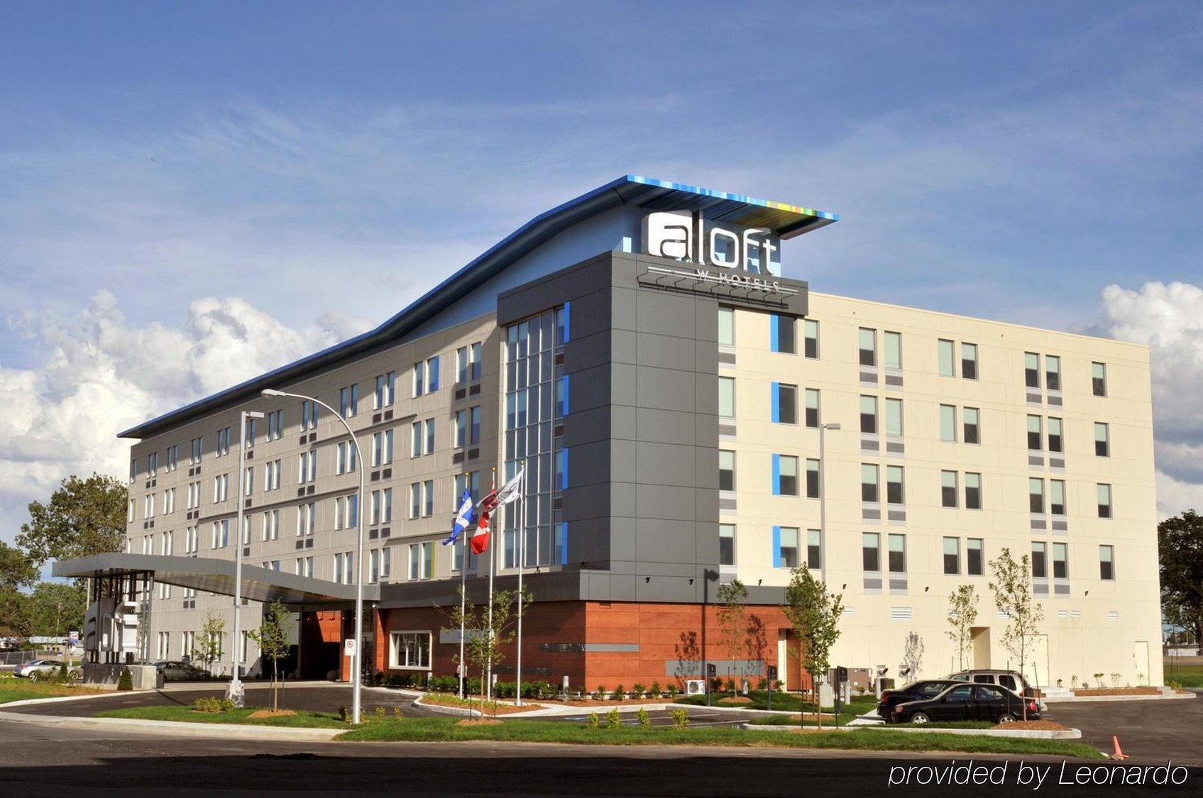 Aloft Montreal Airport Hotel Дорвал Екстериор снимка